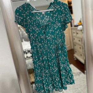 Tilly’s flowy dress
